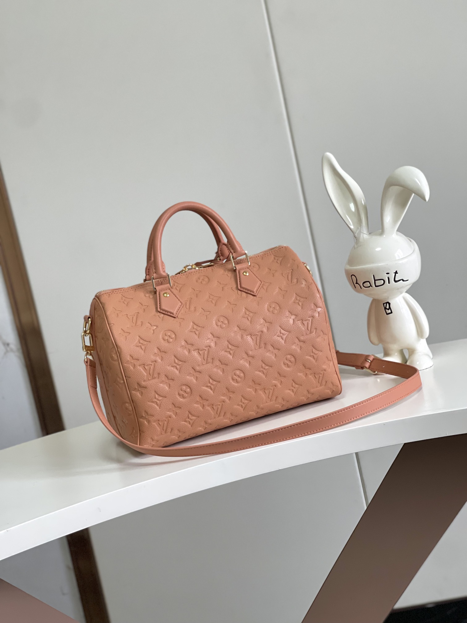 Louis Vuitton Speedy Soft 30 Handbag - Image 3