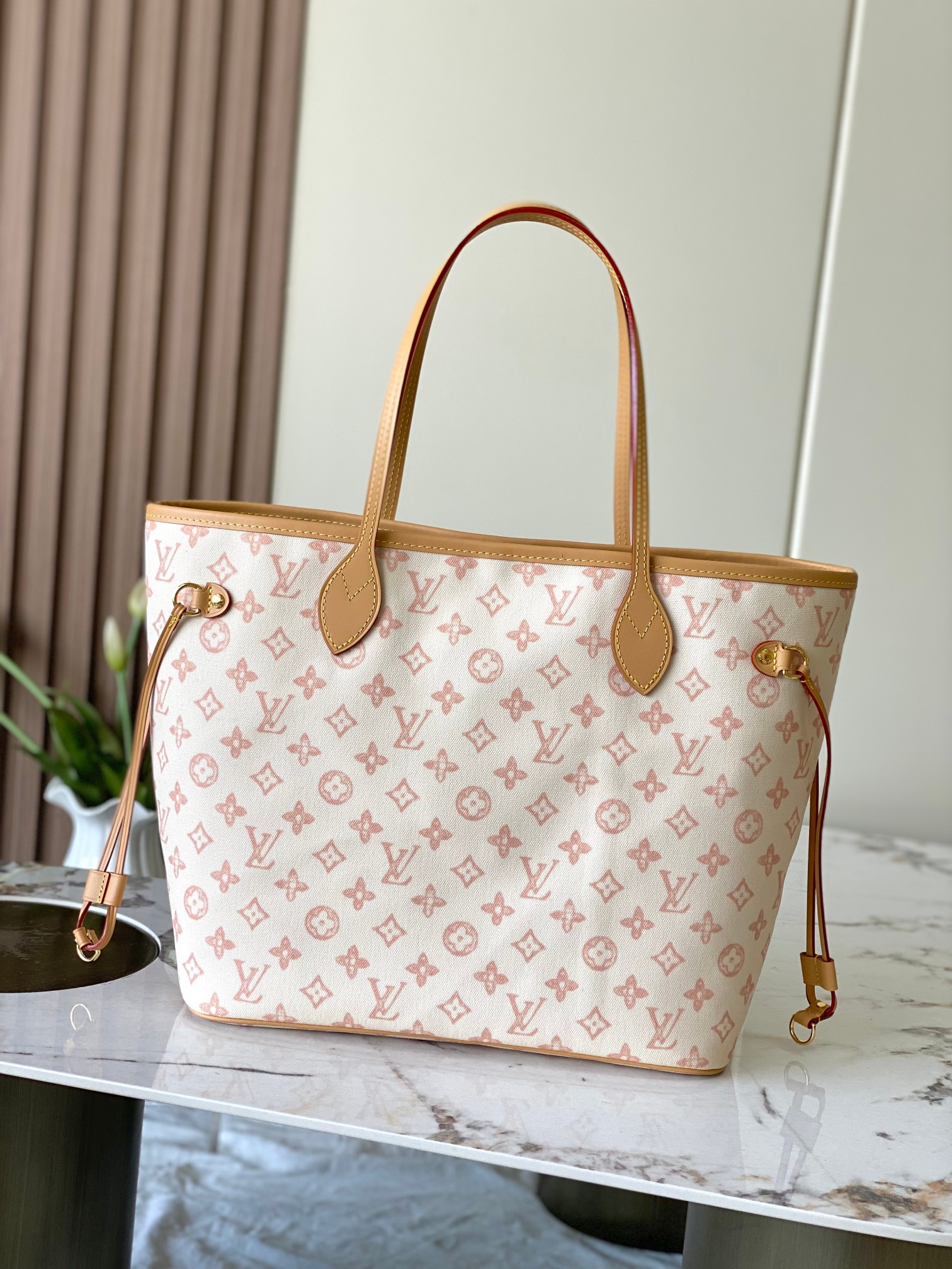Neverfull Medium Monogram Canvas Tote Bag - Image 3