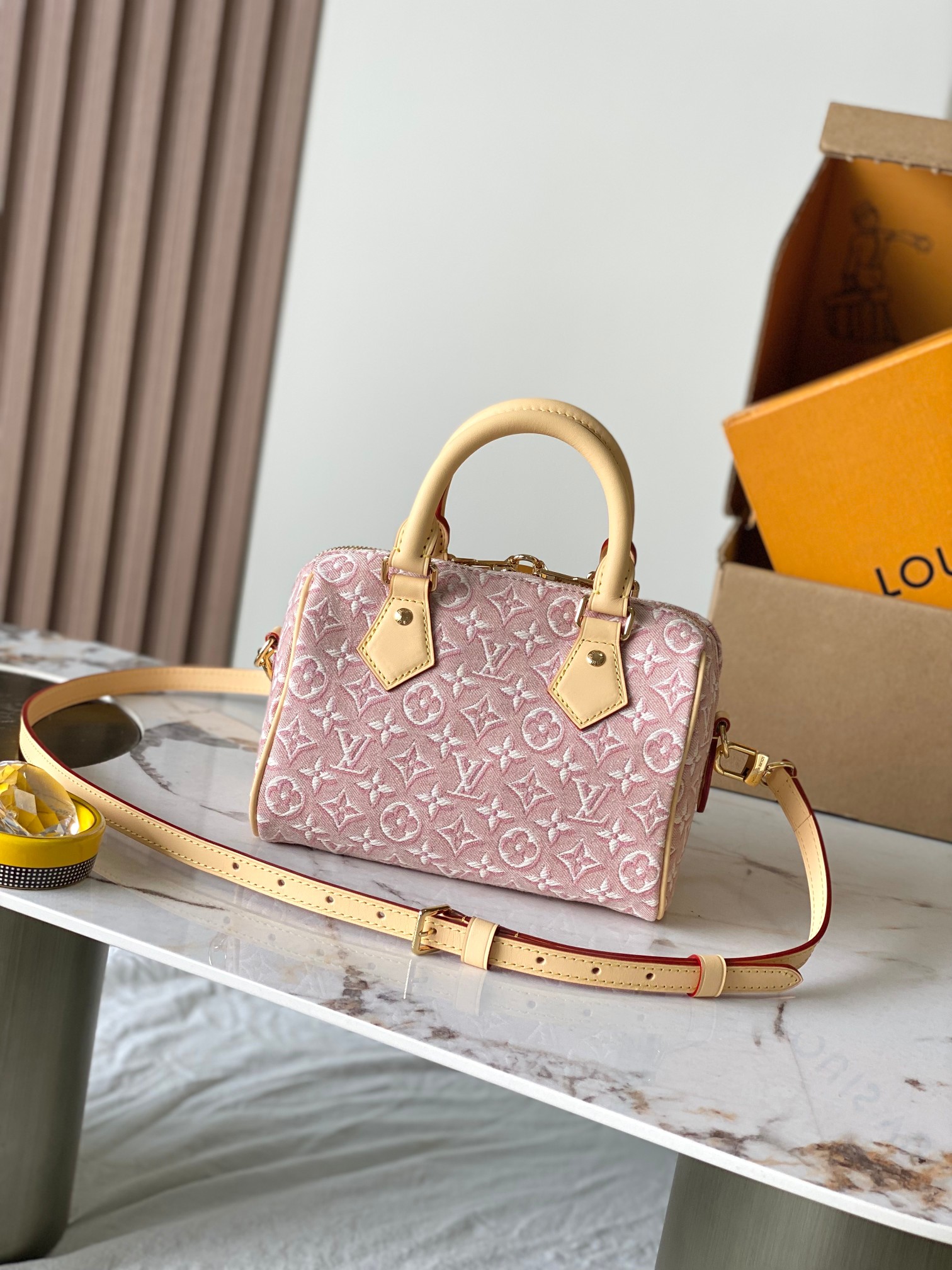 Louis Vuitton Speedy 20 Bandouliere Handbag - Image 3