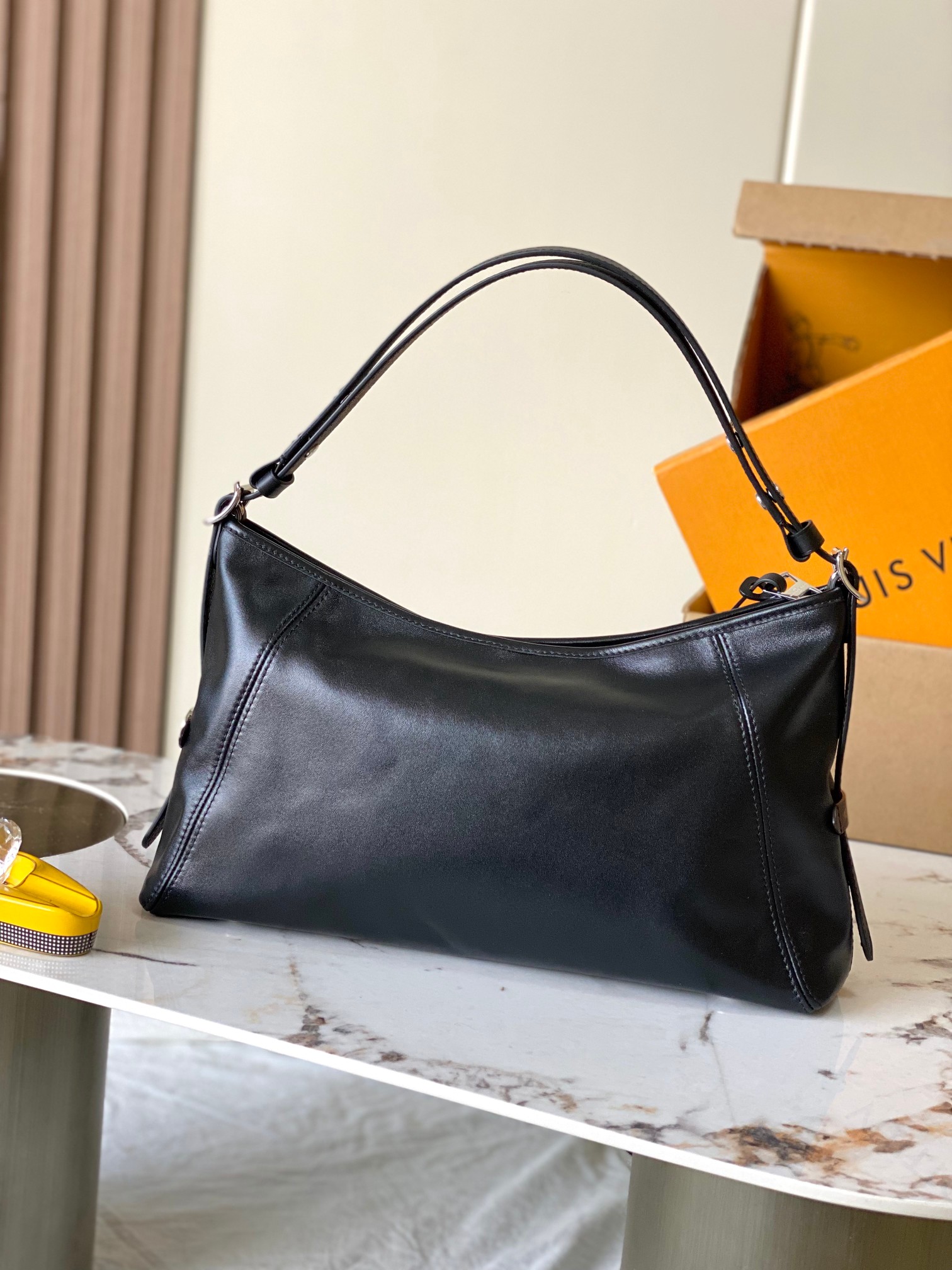 Carryall East West Shoulder Bag - Image 3