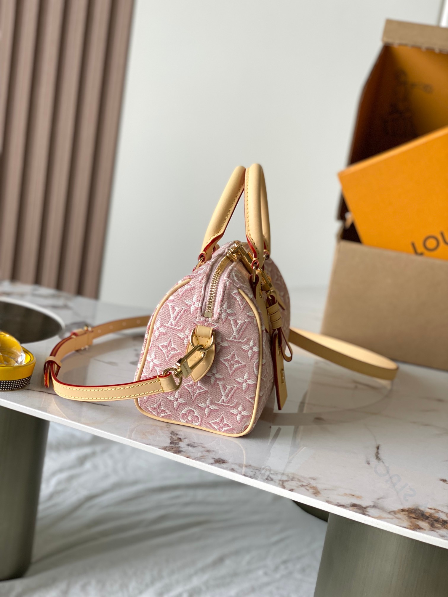 Louis Vuitton Speedy Bandoulière 20 Handbag - Image 3