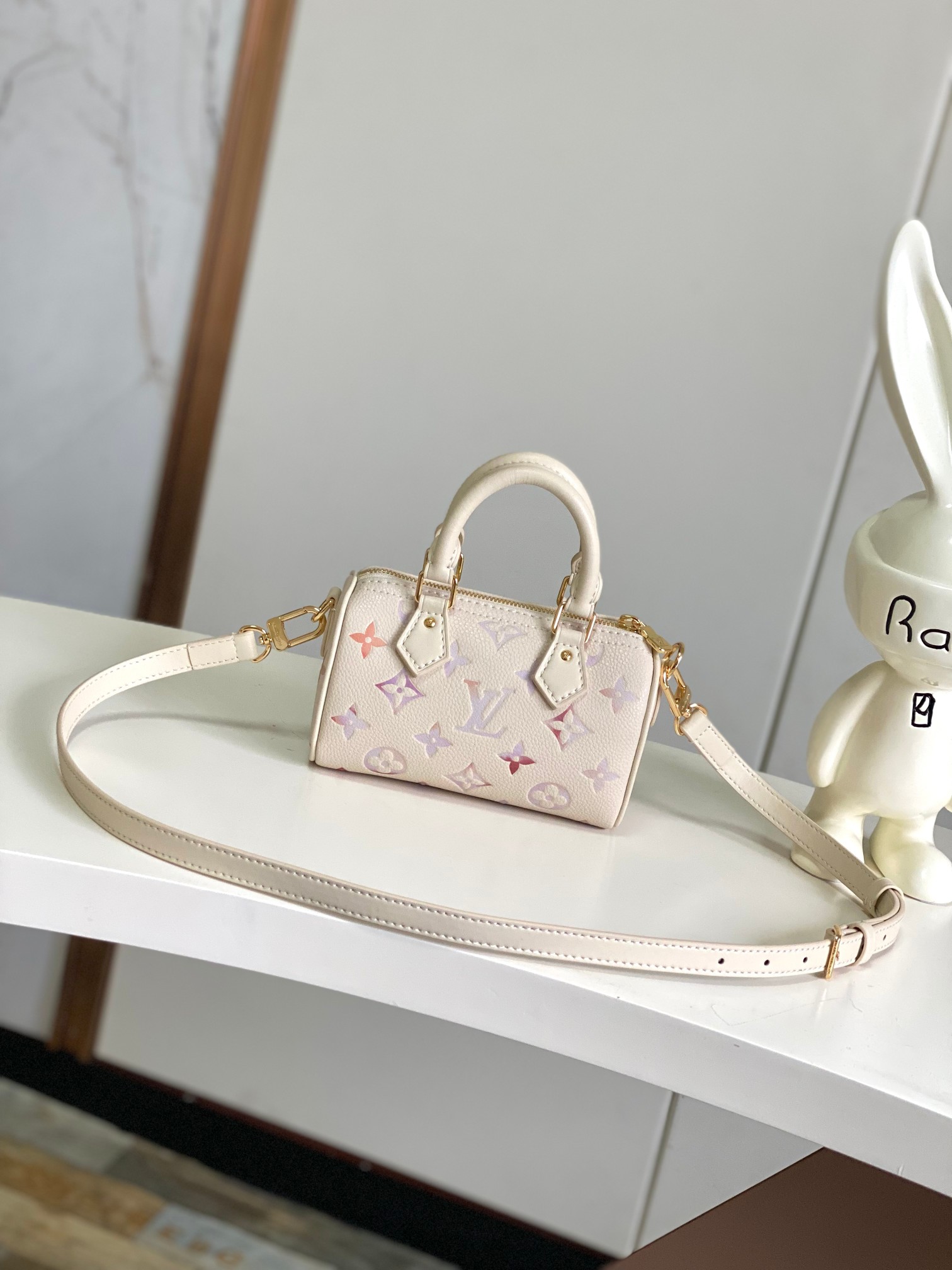 Louis Vuitton Nano Speedy Bag M25591, White Gradient - Image 3