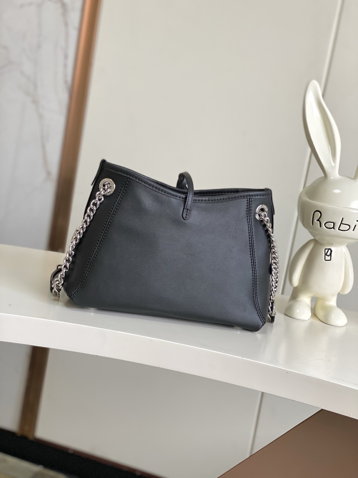 Louis Vuitton CarryAll BB Monogram Crossbody Bag - Image 3