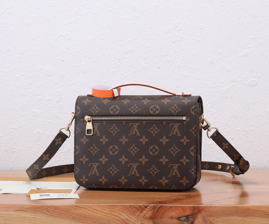 Louis Vuitton Pochette Métis Crossbody Handbag - Image 3