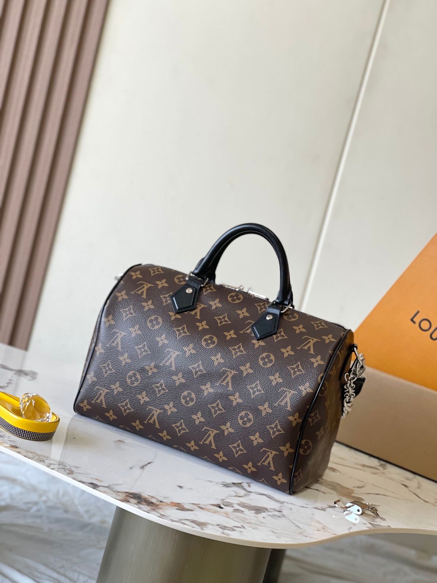 Speedy Soft 30 Handbag - Image 3