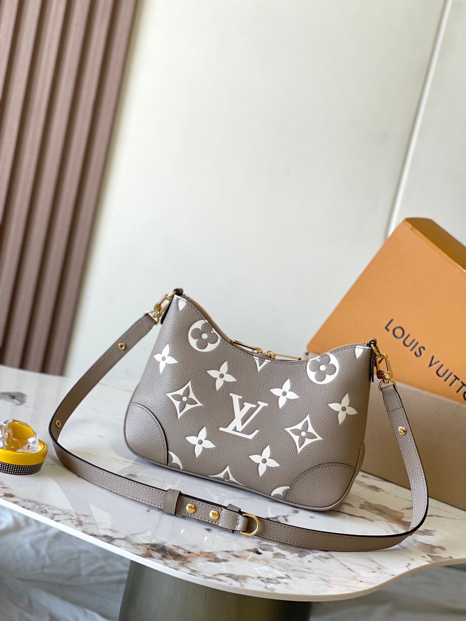 Boulogne Monogram Empreinte Leather Crossbody Bag M13224 - Image 3