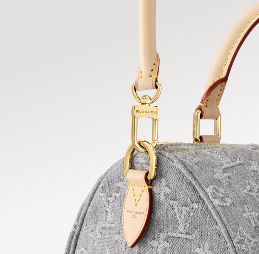 Louis Vuitton M13344 Sedy Soft 30 Handbag - Image 3
