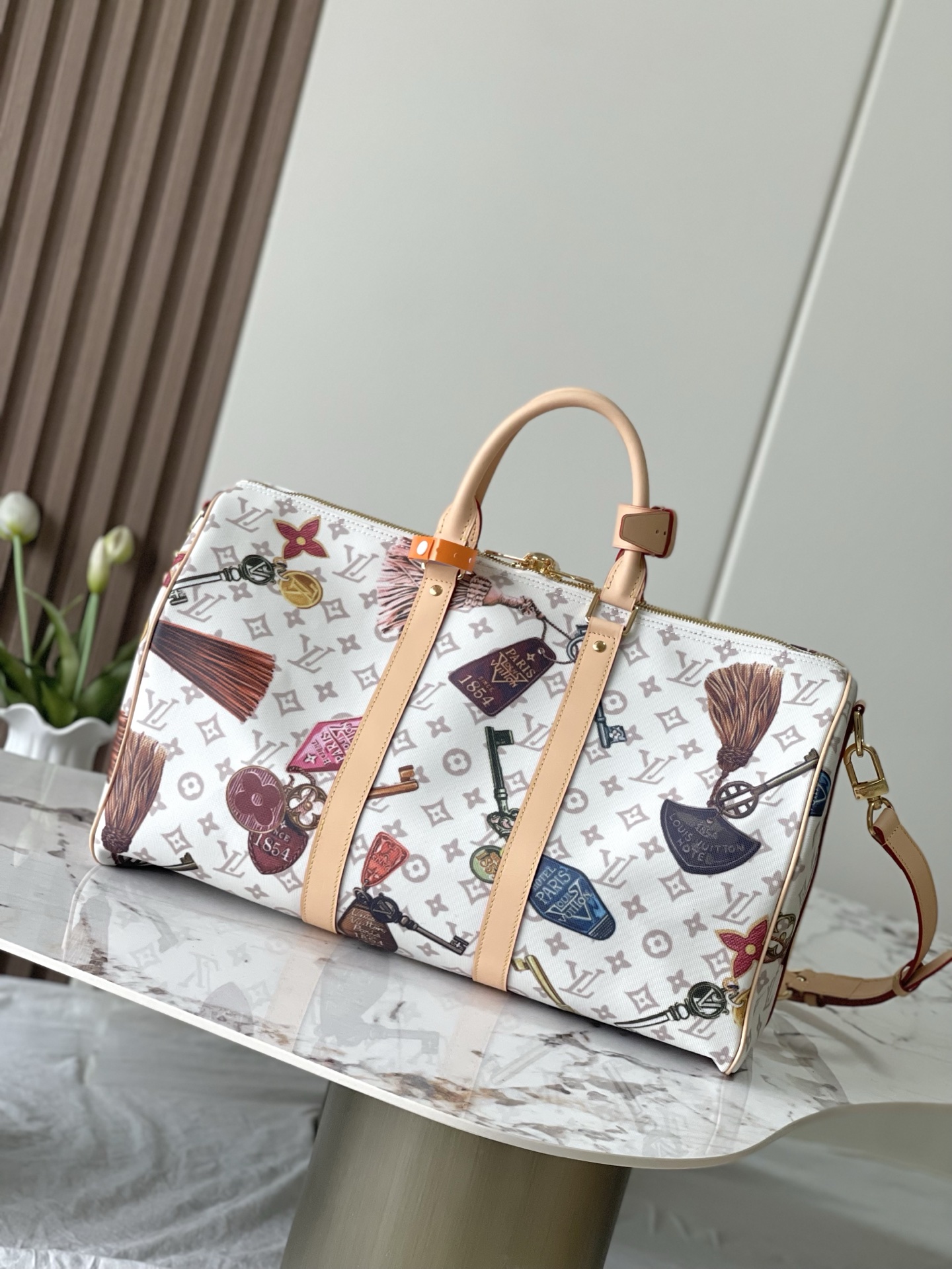 Louis Vuitton Keepall Bandoulière 45 Travel Bag in Monogram Dune Canvas - Image 3