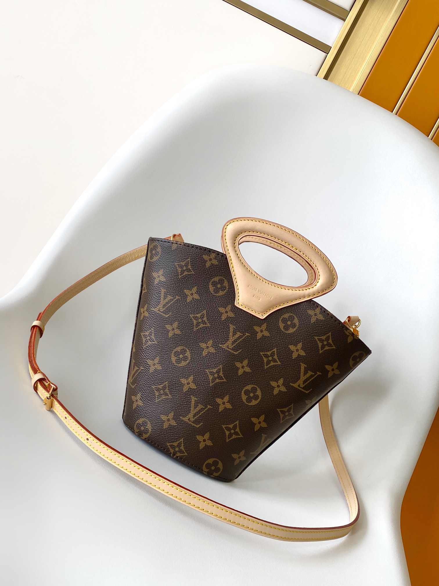 Louis Vuitton Rivage BB Handbag M14680 - Image 3