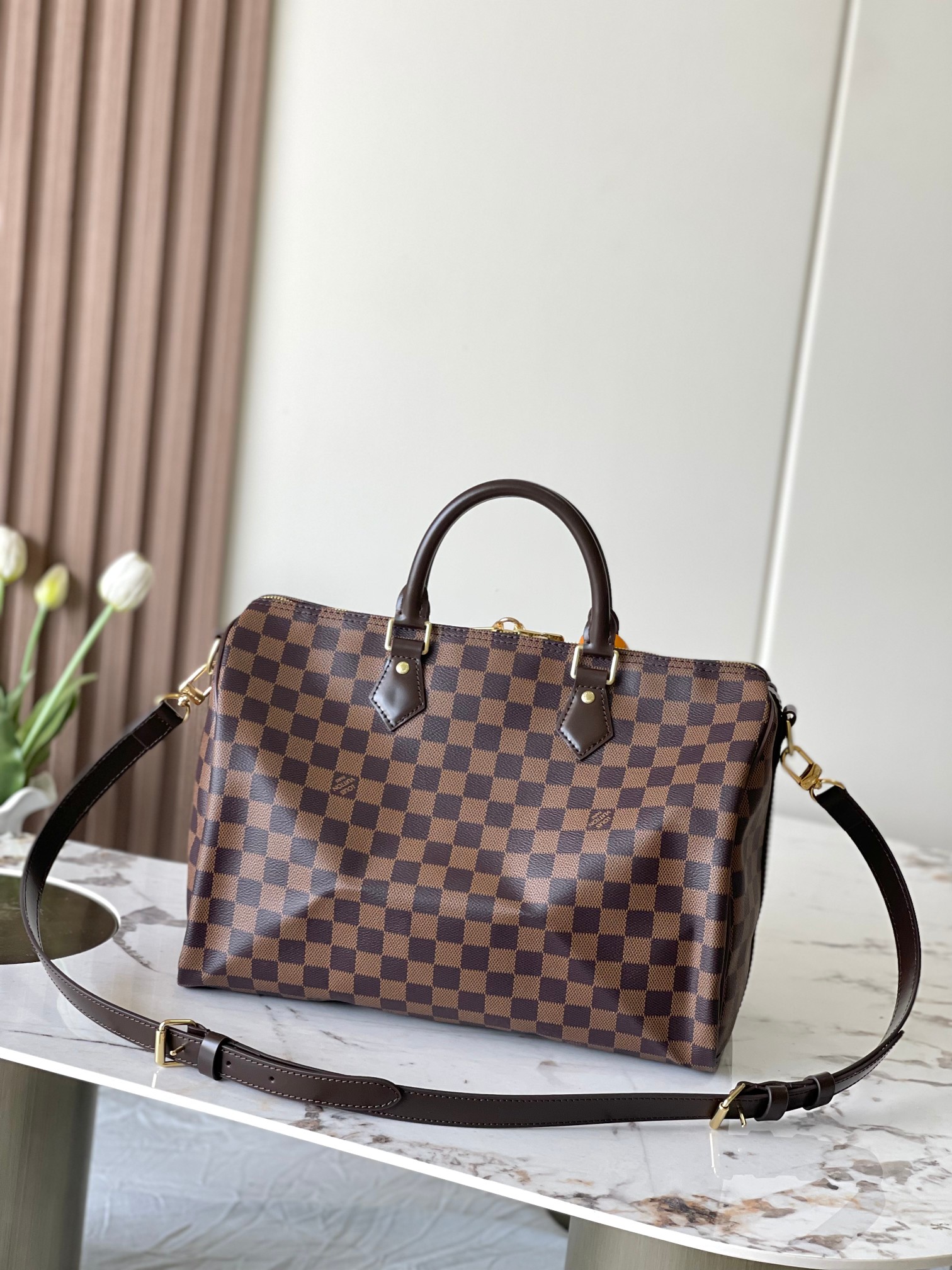 Louis Vuitton Speedy 35 Handbag in Damier Ebene Canvas - Image 3
