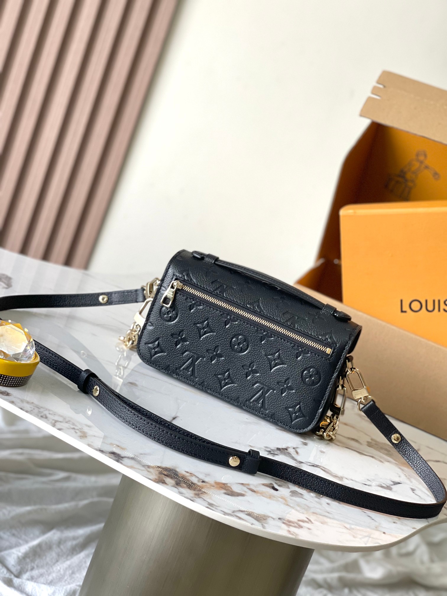 Louis Vuitton Pochette Metis East West Handbag - Image 3