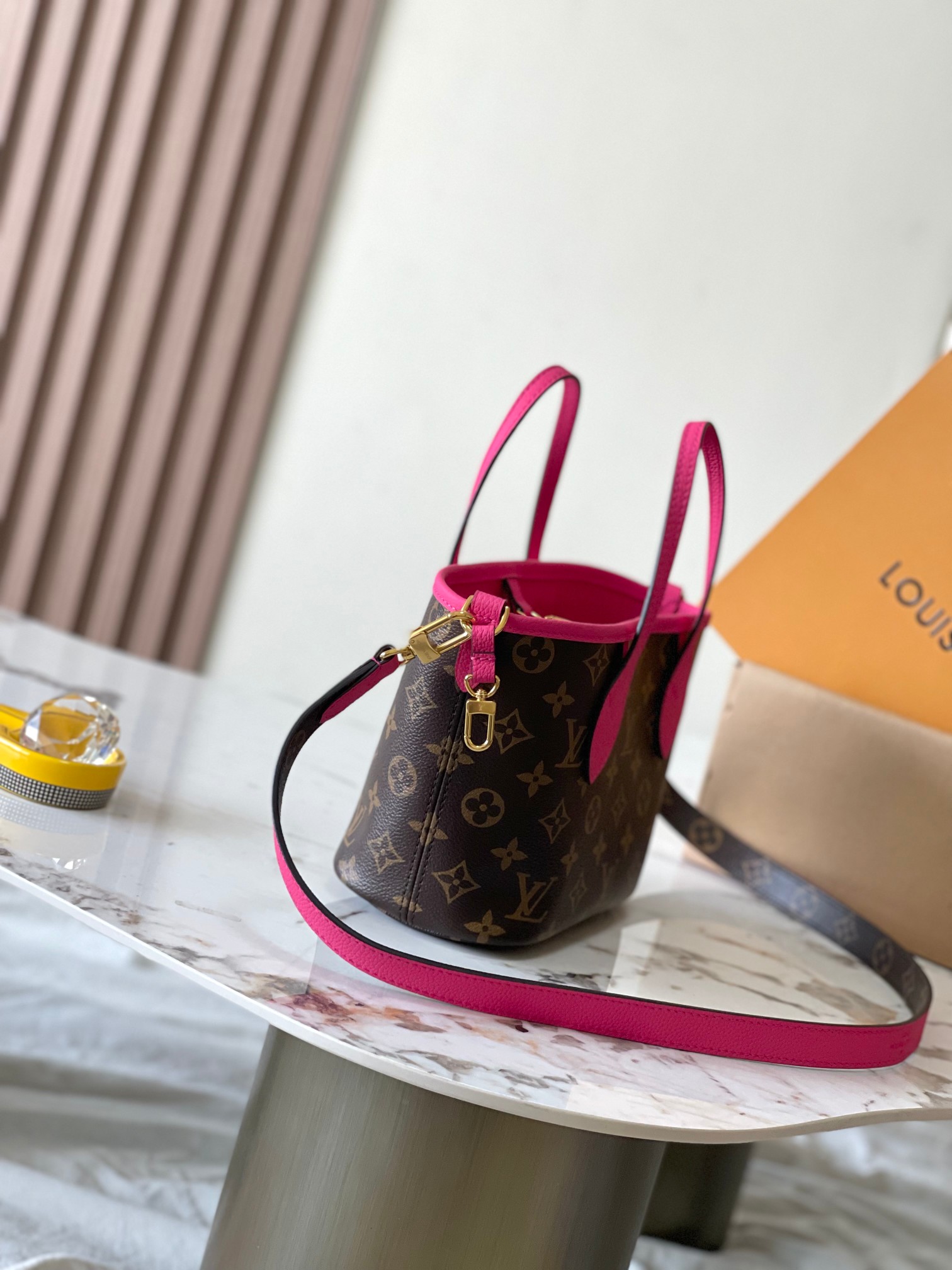 Neverfull Bandouliere Inside Out BB Handbag - Image 3
