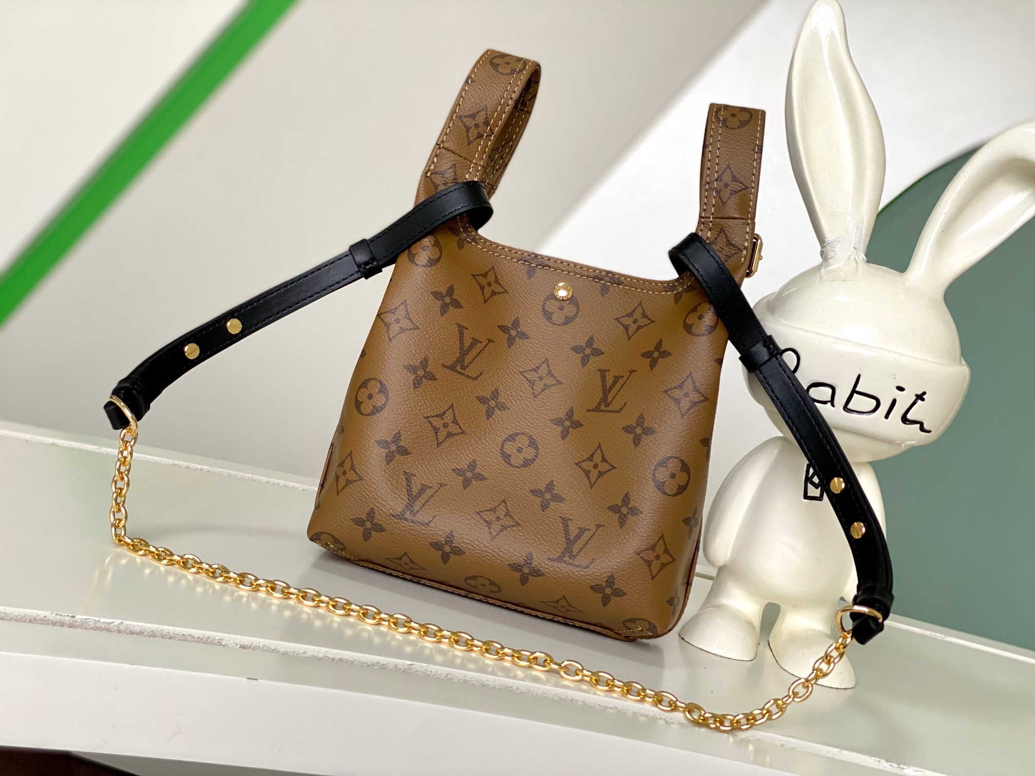 Louis Vuitton Atlantis BB Handbag M46816/M46817 Monogram Reverse - Image 3