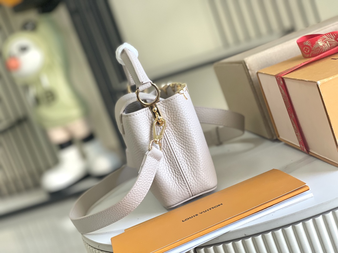 Louis Vuitton Capucines BB Handbag in White Calfskin with Gold-Tone Floral Detail - Image 3