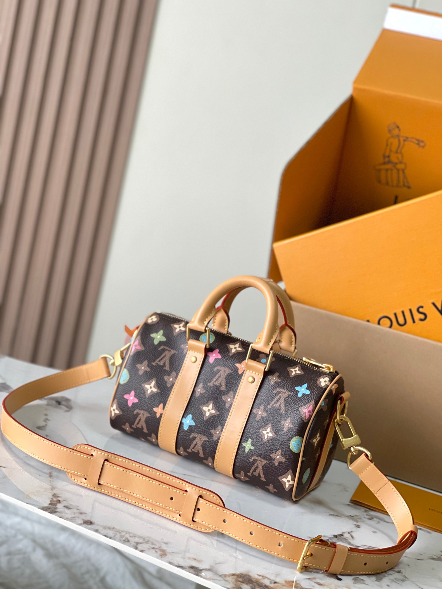 Louis Vuitton Keepall 25 Handbag - Image 3