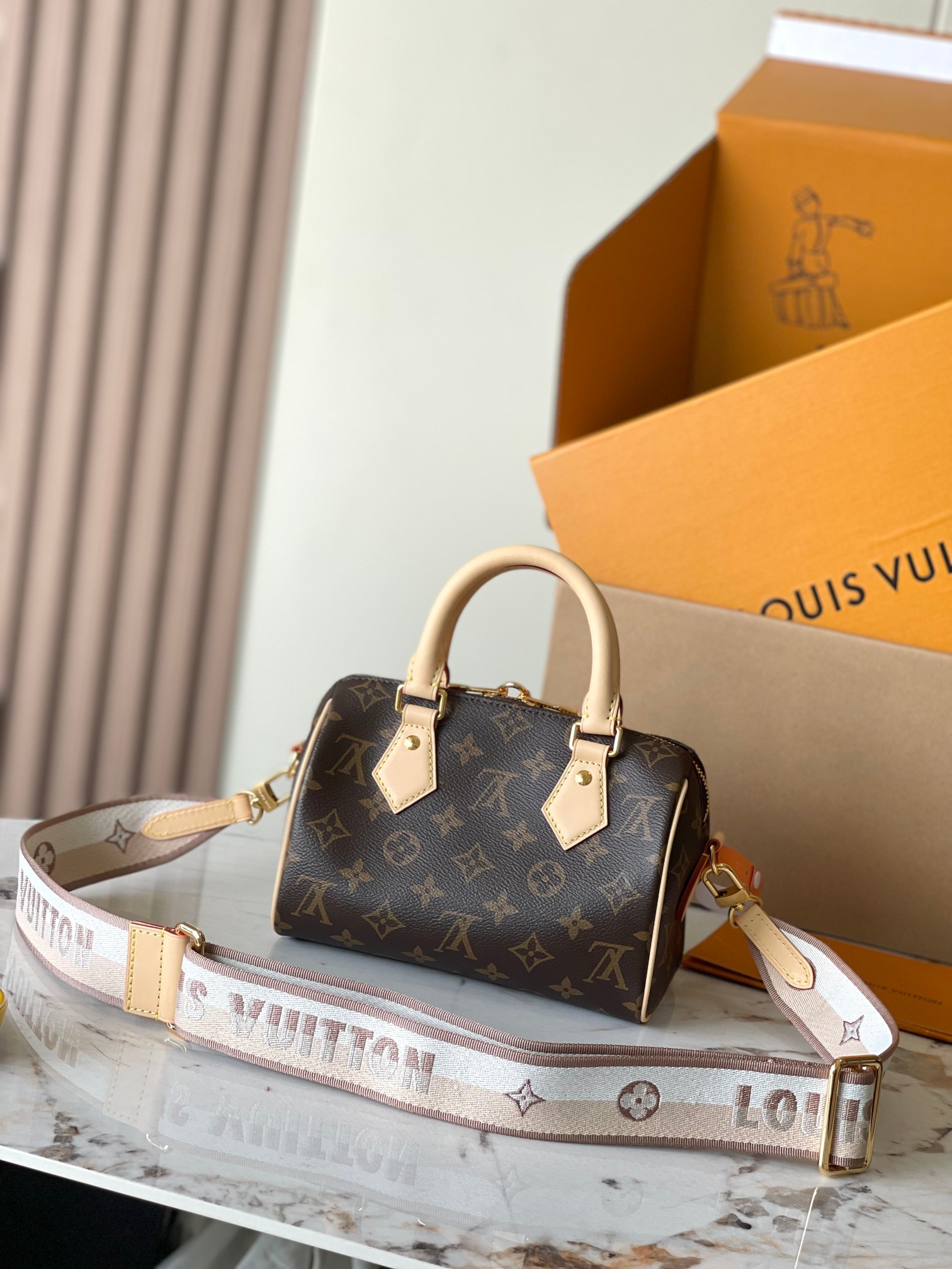 Louis Vuitton Speedy Bandoulière 20 Handbag - Image 3