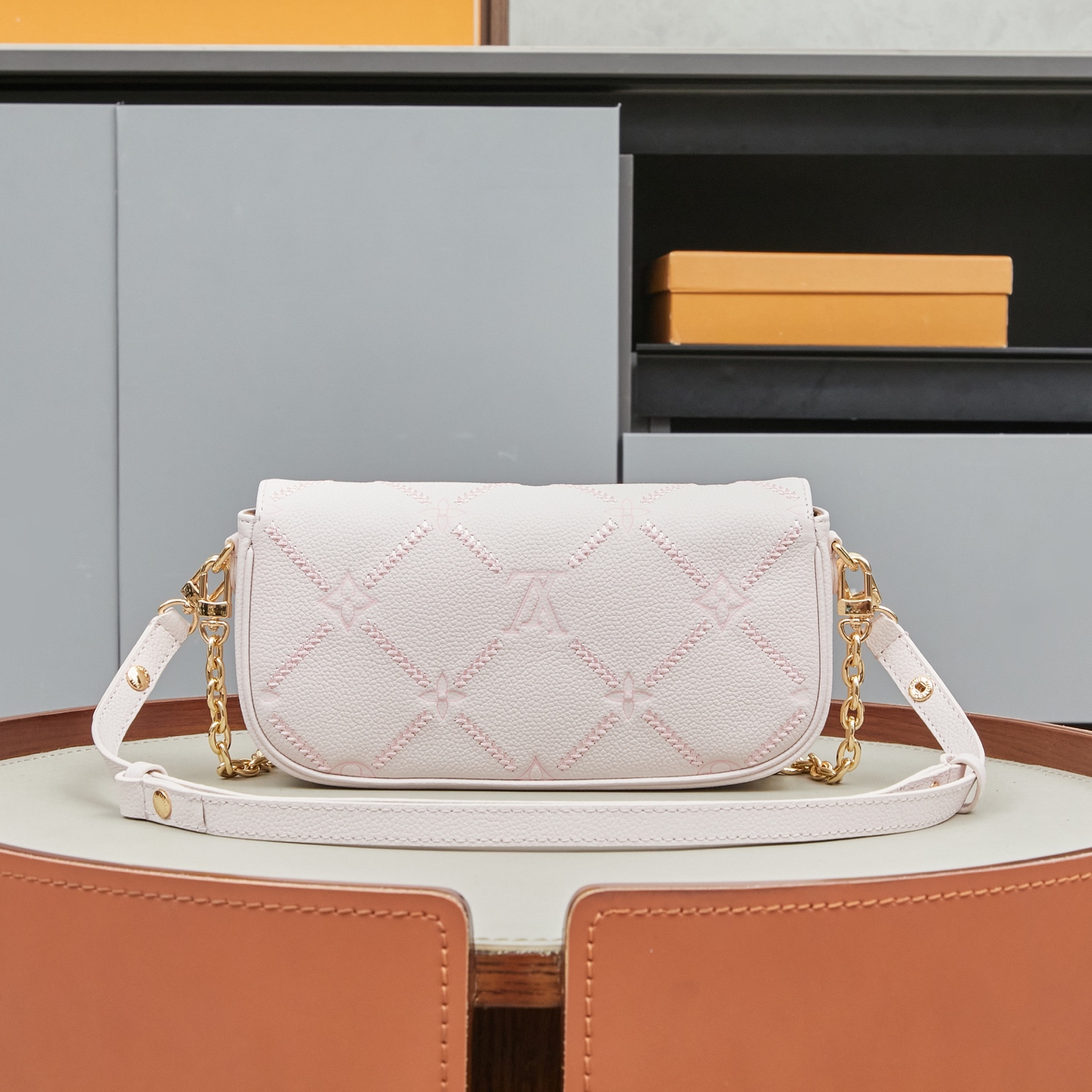 Louis Vuitton Ivy Wallet On Chain M29502 - Image 3