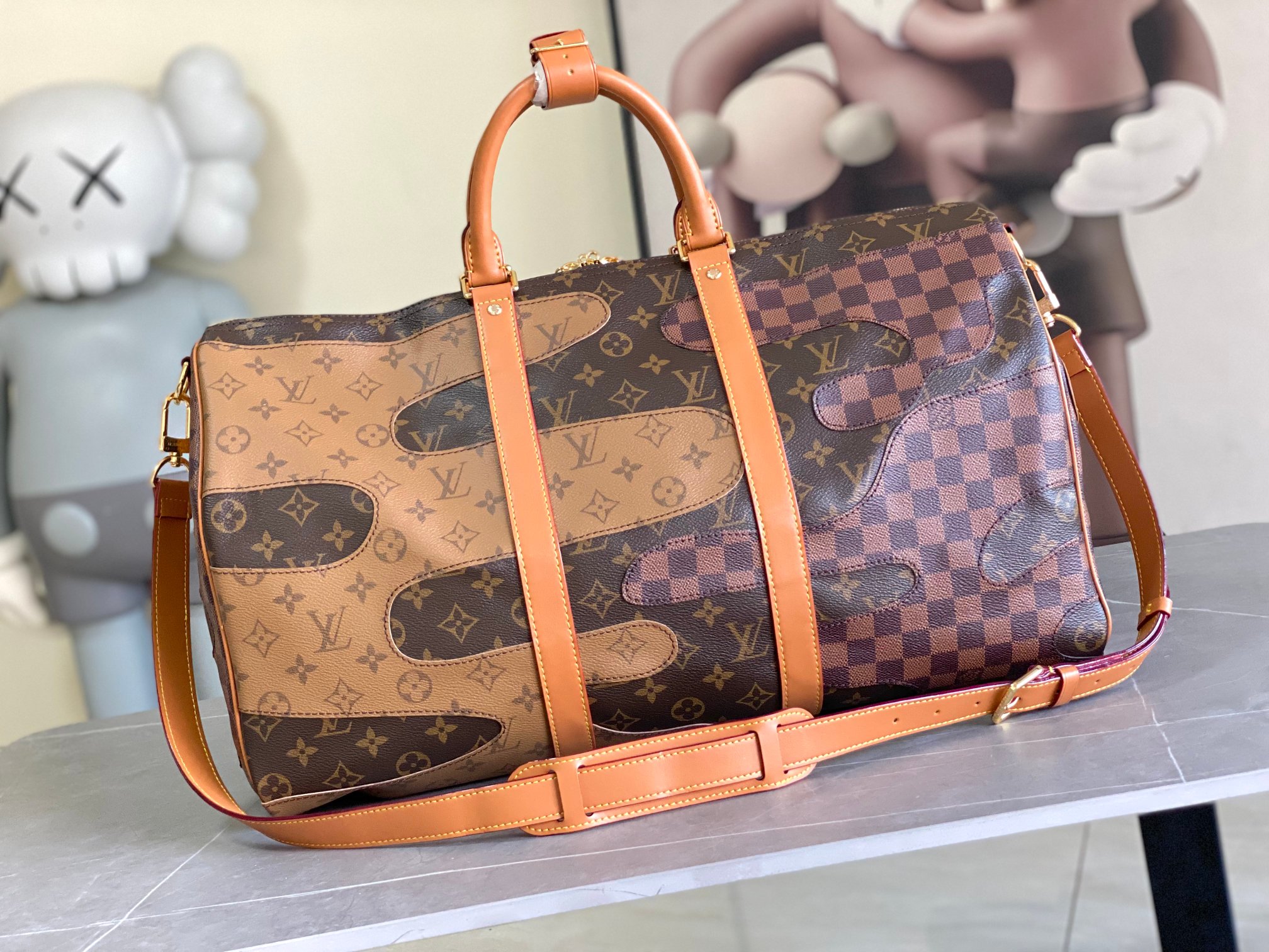 Louis Vuitton Keepall Bandoulière 50 Travel Bag - Image 3