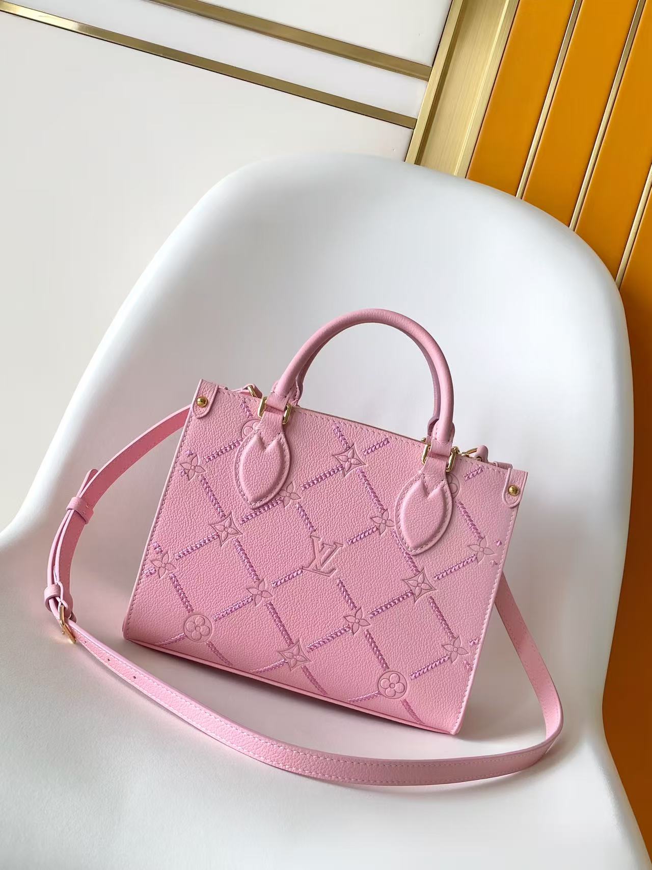 Louis Vuitton OnTheGo Tote in Monogram-Patterned Leather - Image 3
