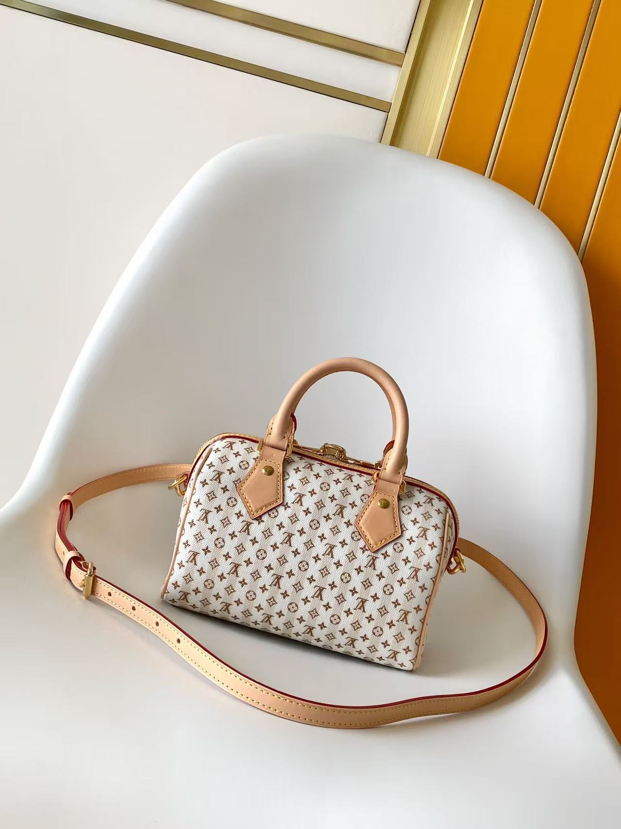Louis Vuitton Speedy Bandoulière 20 Handbag - Image 3