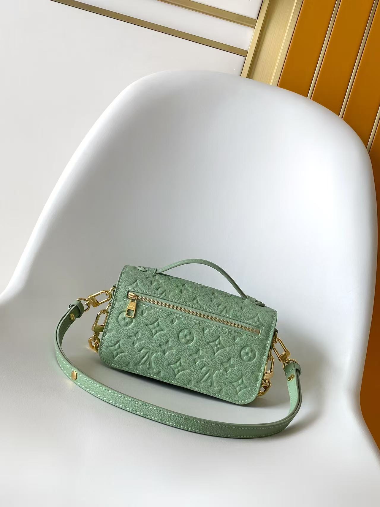 Louis Vuitton Pochette Metis East West Shoulder Bag - Image 3