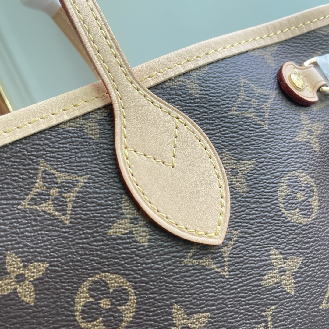Neverfull PM Tote Bag in Damier Ebene Canvas - Image 3