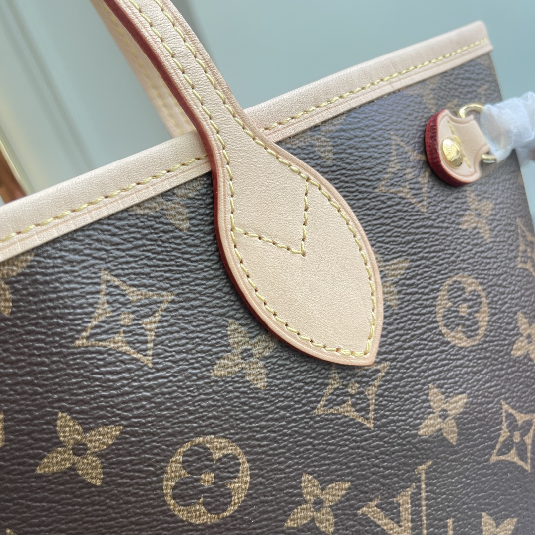 Neverfull PM Tote Bag in Damier Ebene Canvas - Image 3