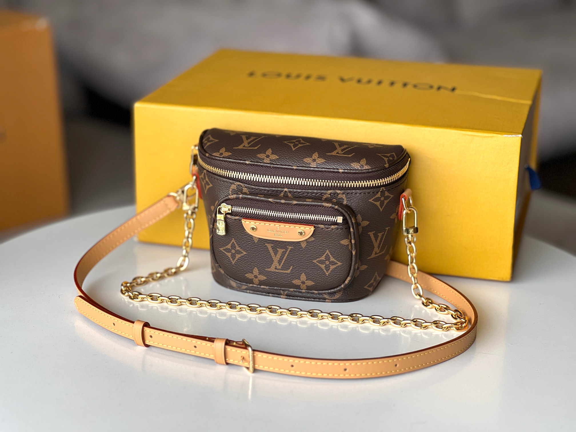 Louis Vuitton Mini Bumbag M82335 in Monogram Empreinte Leather - Image 3