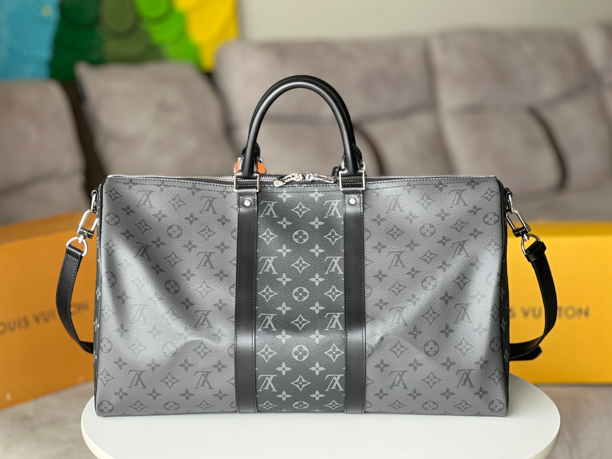 Louis Vuitton Keepall Bandoulière 50 Travel Bag - Image 3
