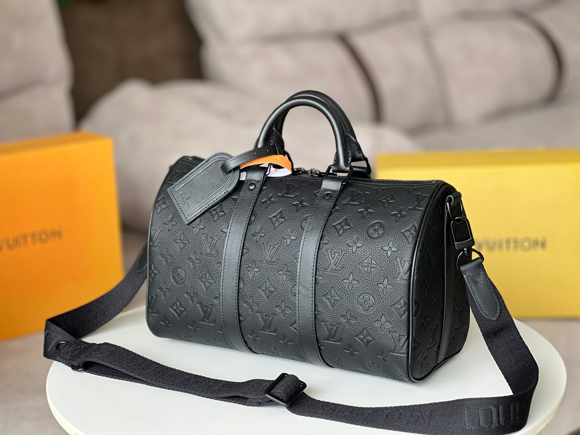 Louis Vuitton Keepall Bandoulière 35 Travel Bag - Image 3