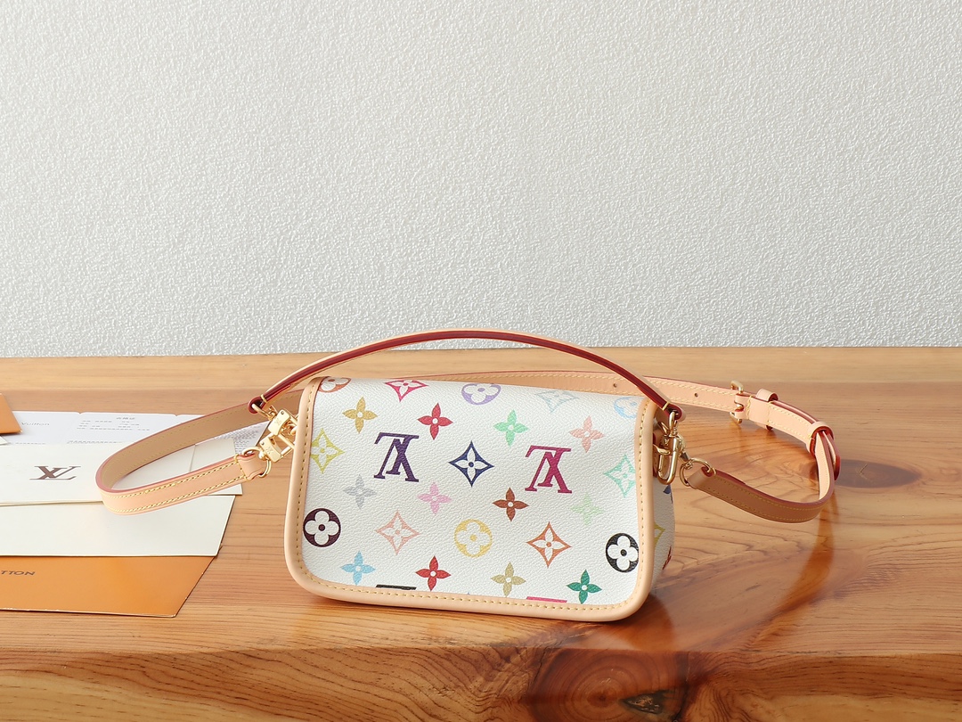 Louis Vuitton Nano Diane Bag – Louis Vuitton x Takashi Murakami Collaboration - Image 3