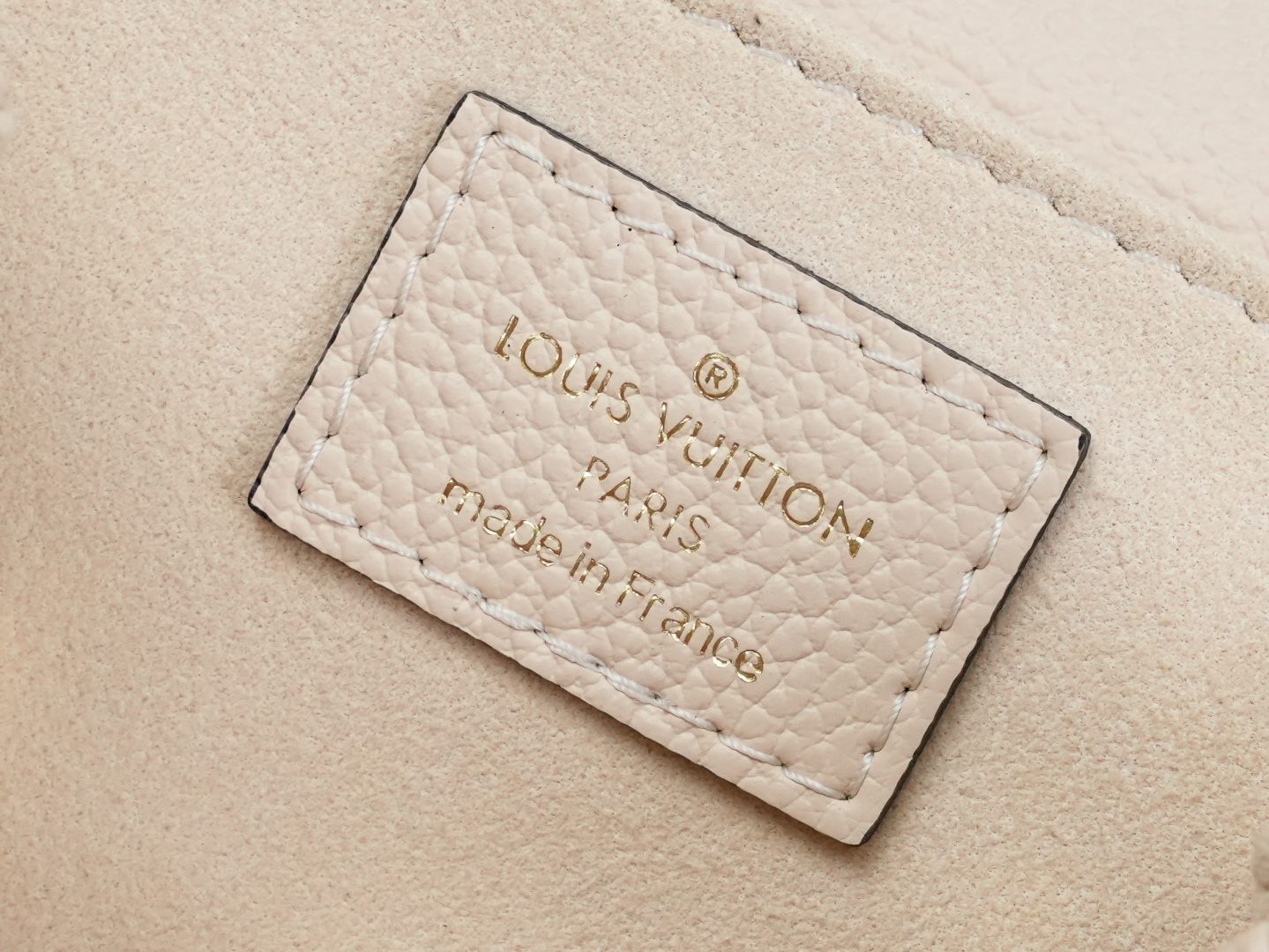 Pochette Métis East West Bag in Cream Monogram Empreinte Leather - Image 3