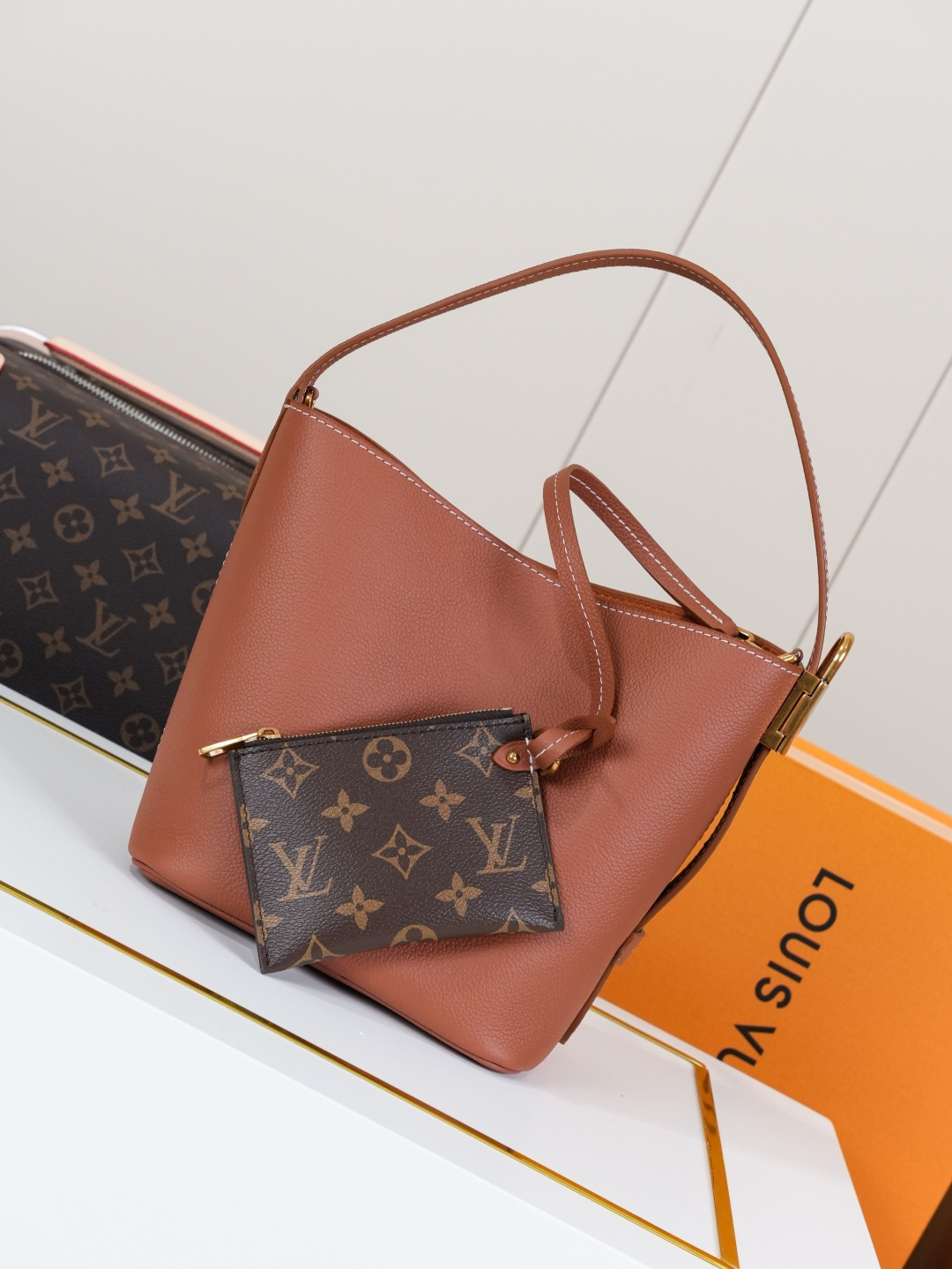 All In BB Handbag in Brown - Image 3