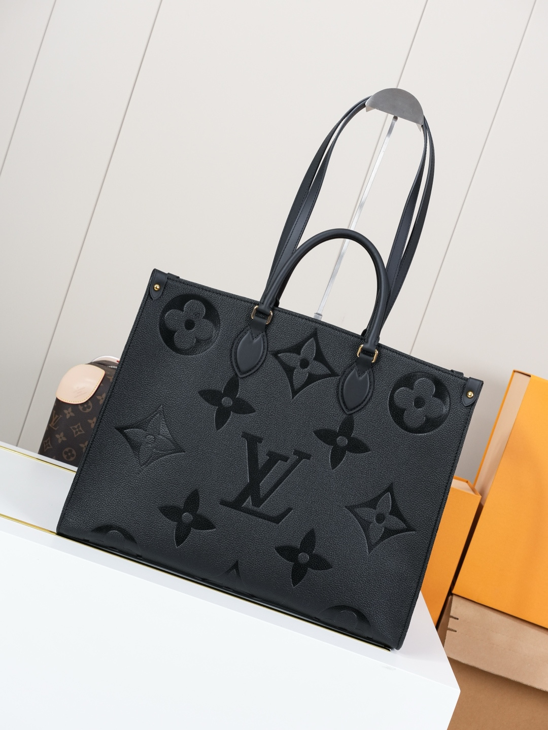 Louis Vuitton Onthego Handbag in Monogram Empreinte Giant Leather - Image 3