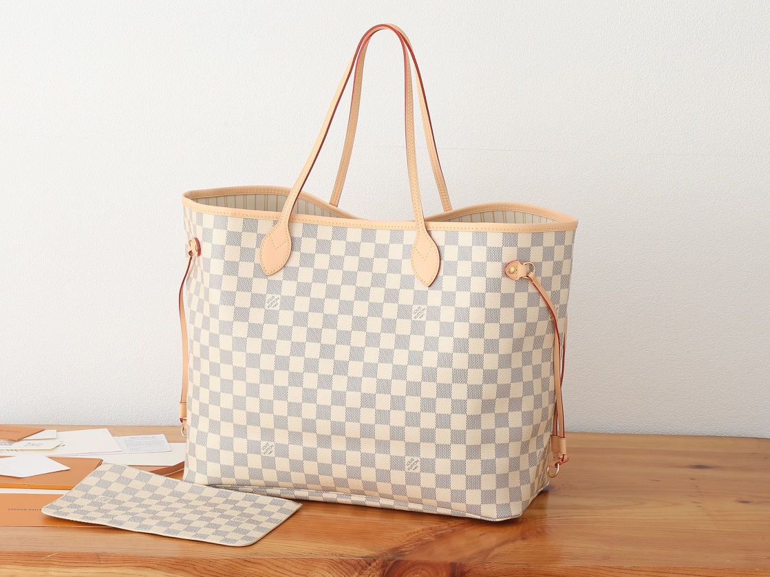 Louis Vuitton Neverfull Large Tote Bag in Damier Azur - Image 3