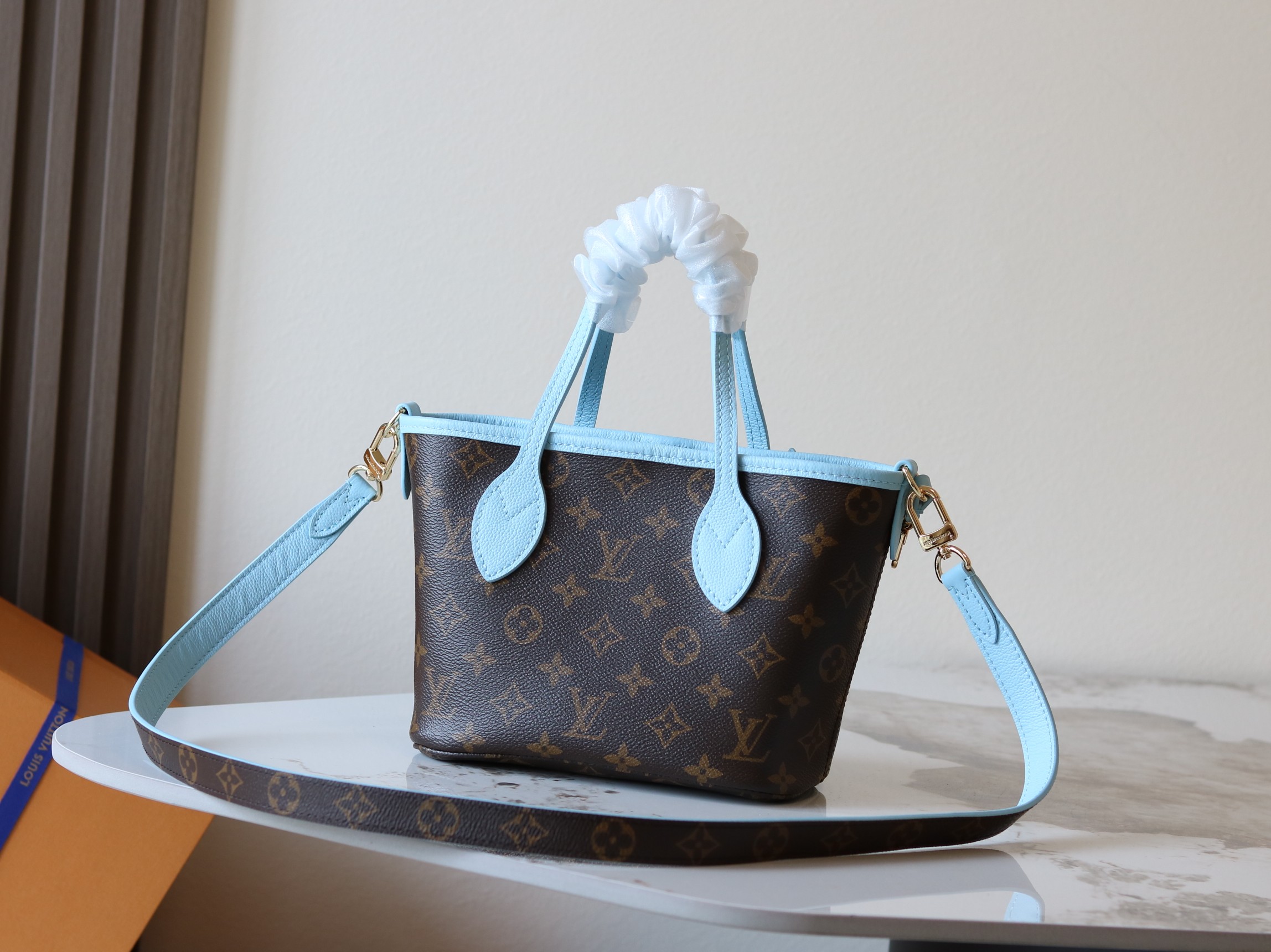 Louis Vuitton Neverfull Inside Out BB Handbag - Image 3