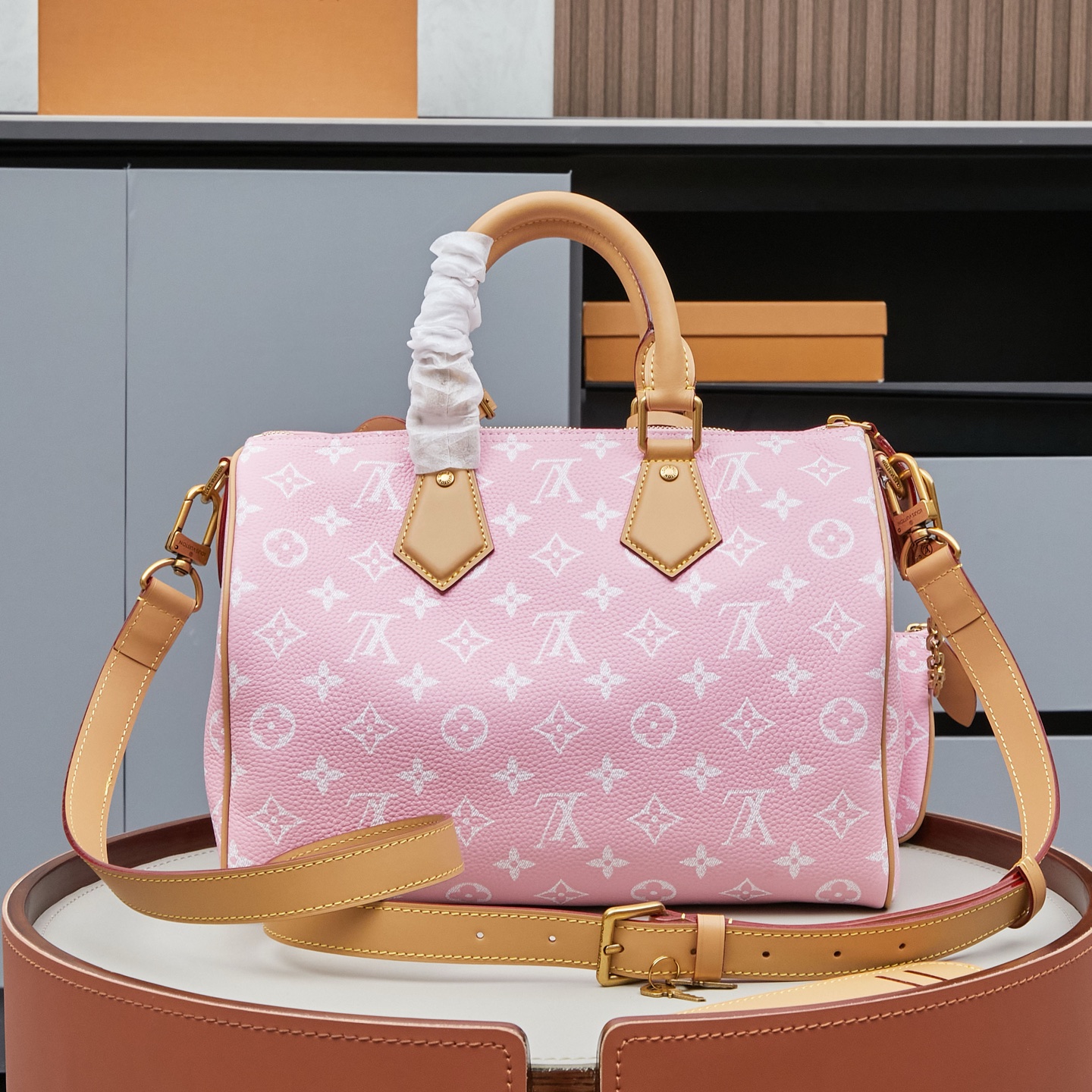 Louis Vuitton Speedy P9 Bandoulière 30 Monogram Leather Handbag - Image 3