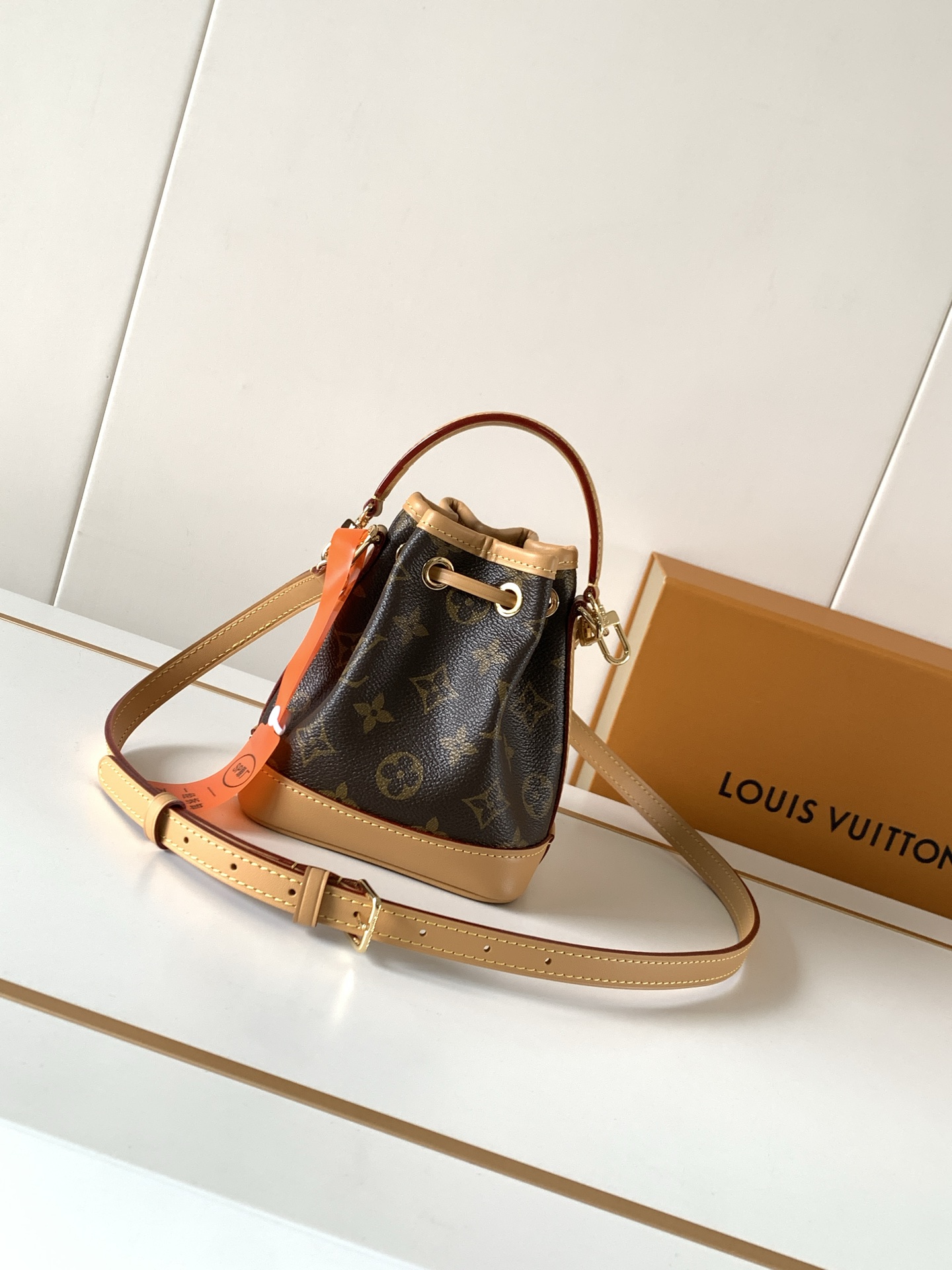 Louis Vuitton Nano Noé Handbag M81266 - Image 3