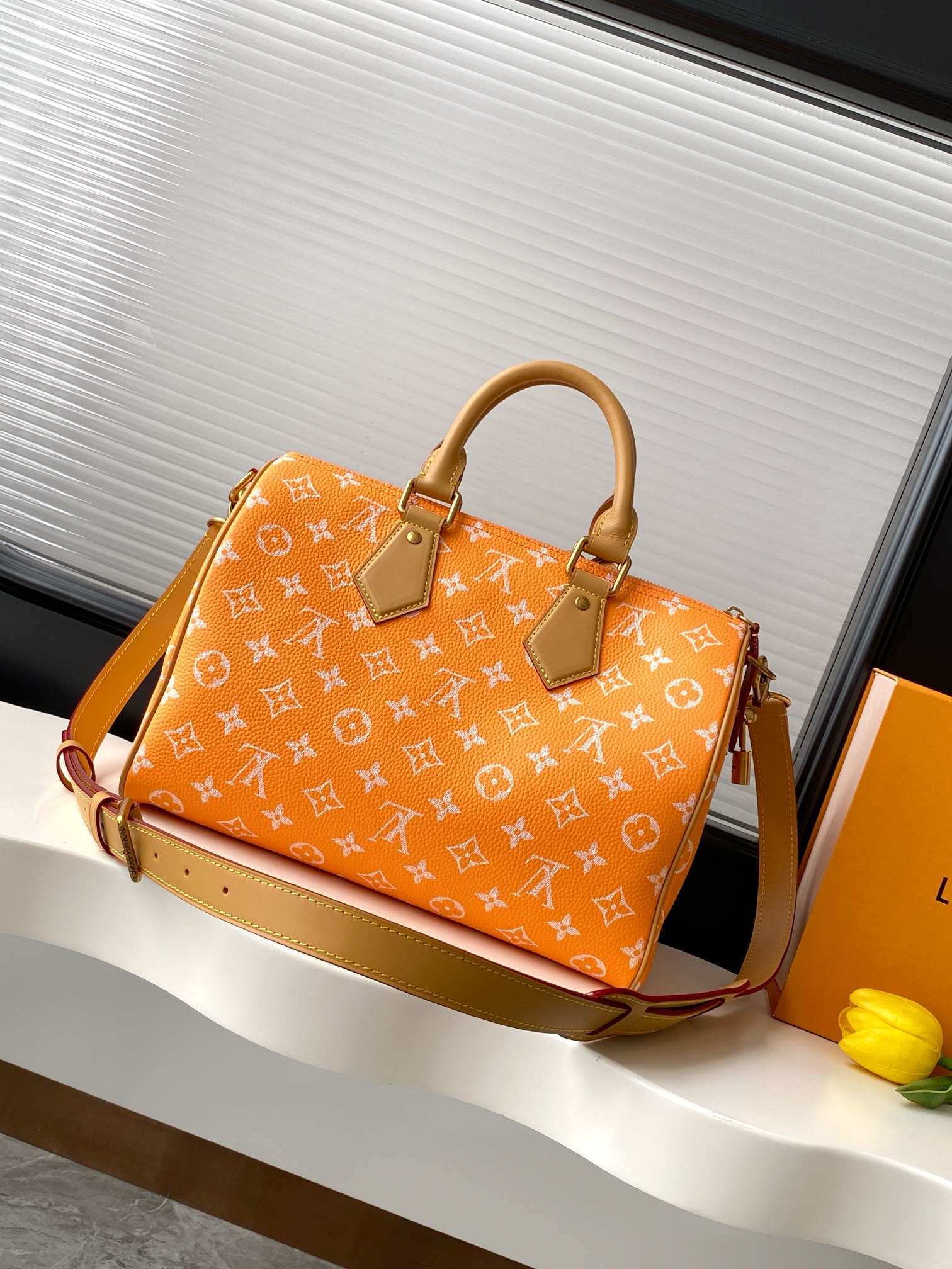 Louis Vuitton Speedy P9 Bandoulière 30 Handbag - Orange - Image 3