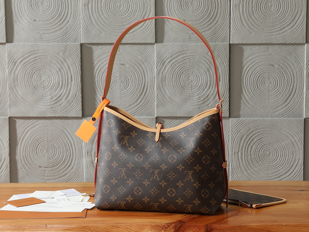 Louis Vuitton CarryAll Small Handbag in Monogram Canvas - Image 3