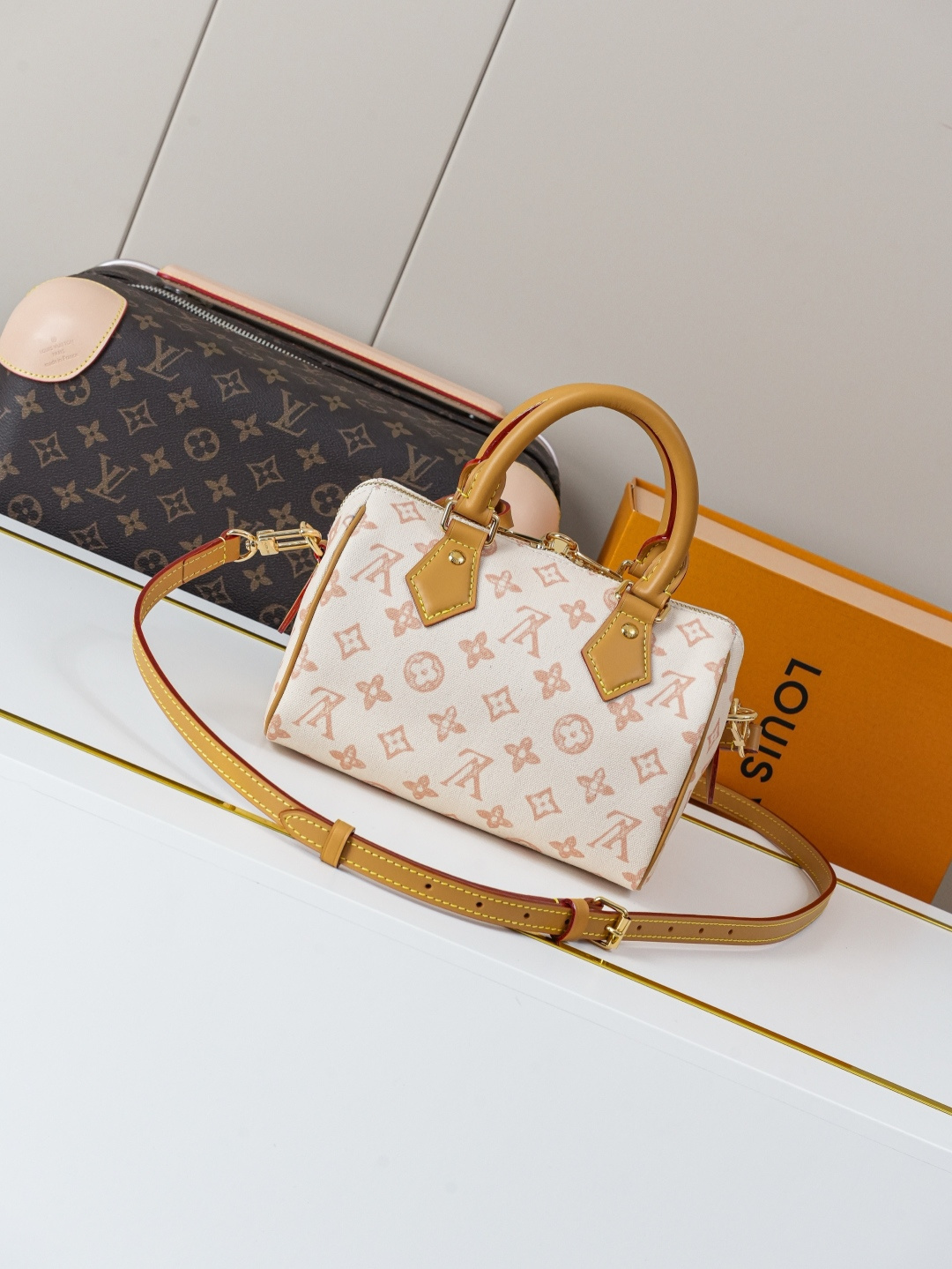 Louis Vuitton Speedy Bandoulière 20 Handbag - Image 3