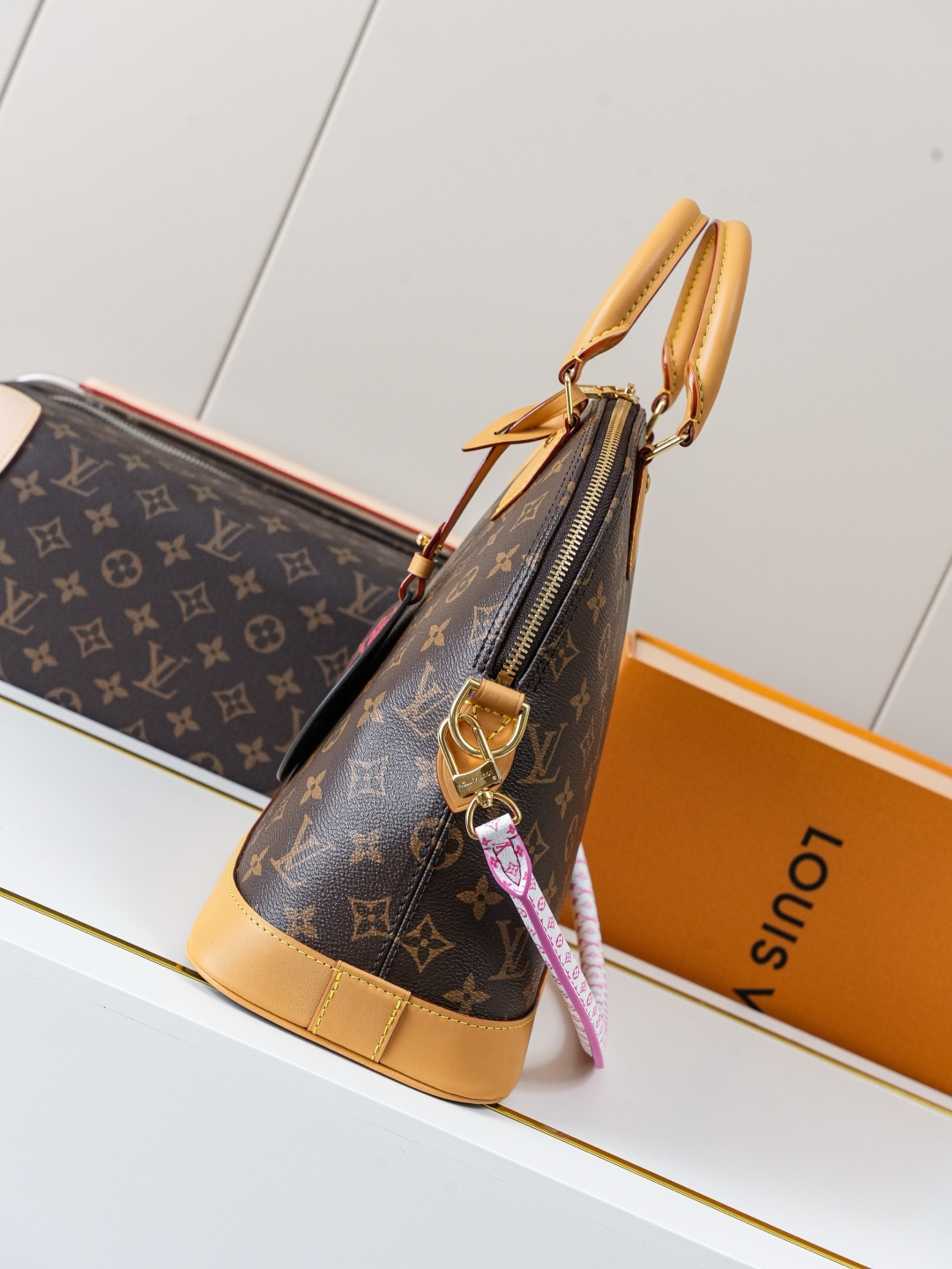 Louis Vuitton Alma Soft Medium Handbag in Monogram Canvas - Image 3