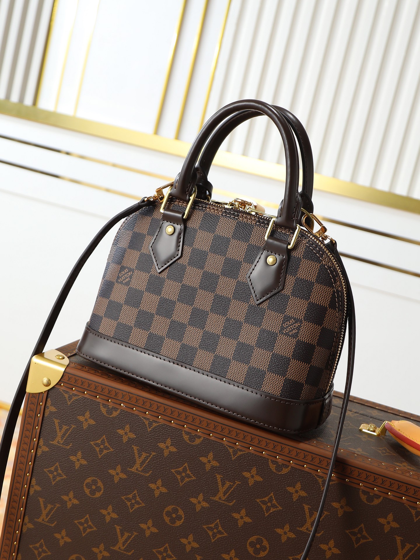 Louis Vuitton Alma Handbag M53152 N41221 - Image 3