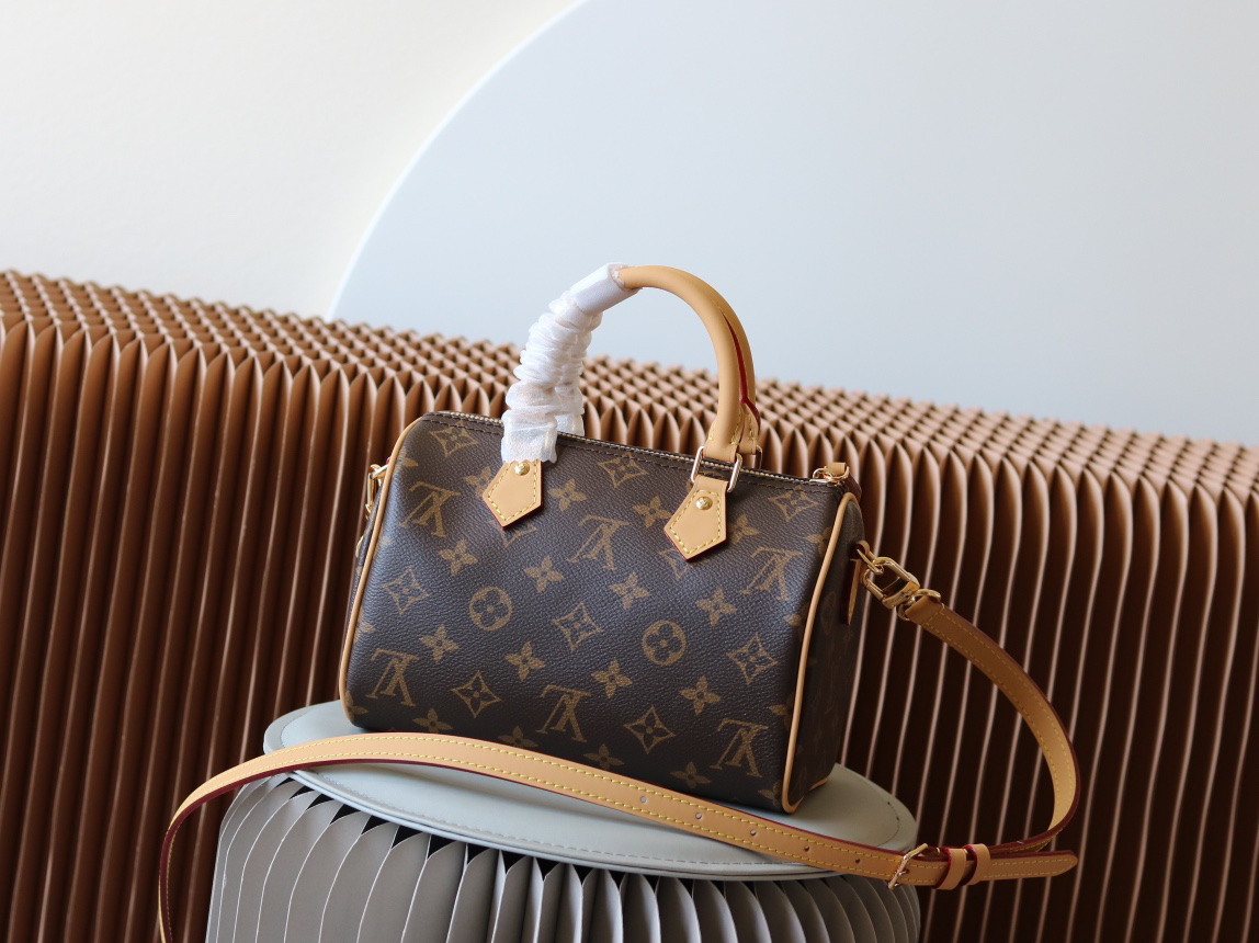 Louis Vuitton Speedy Bandouliere 20 Monogram Handbag M81086 - Image 3
