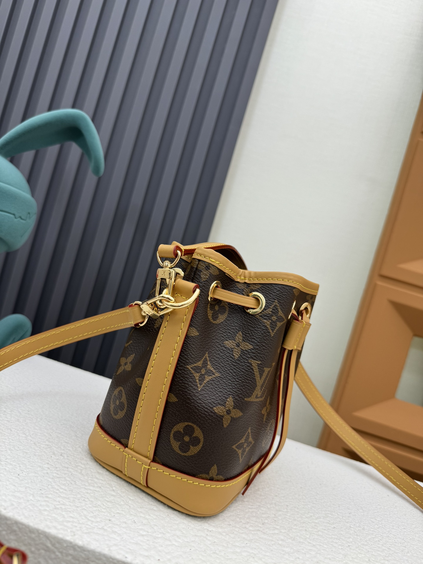 Louis Vuitton Nano Noé M81266 Handbag - Image 3