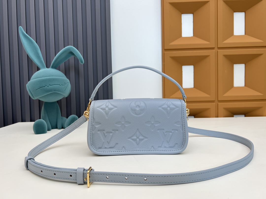 Louis Vuitton Nano Diane Handbag - Image 3