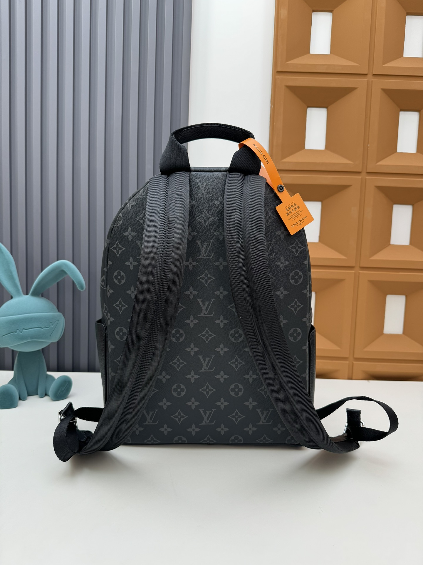 Louis Vuitton Discovery Backpack M31033 Monogram Shadow Leather - Image 3