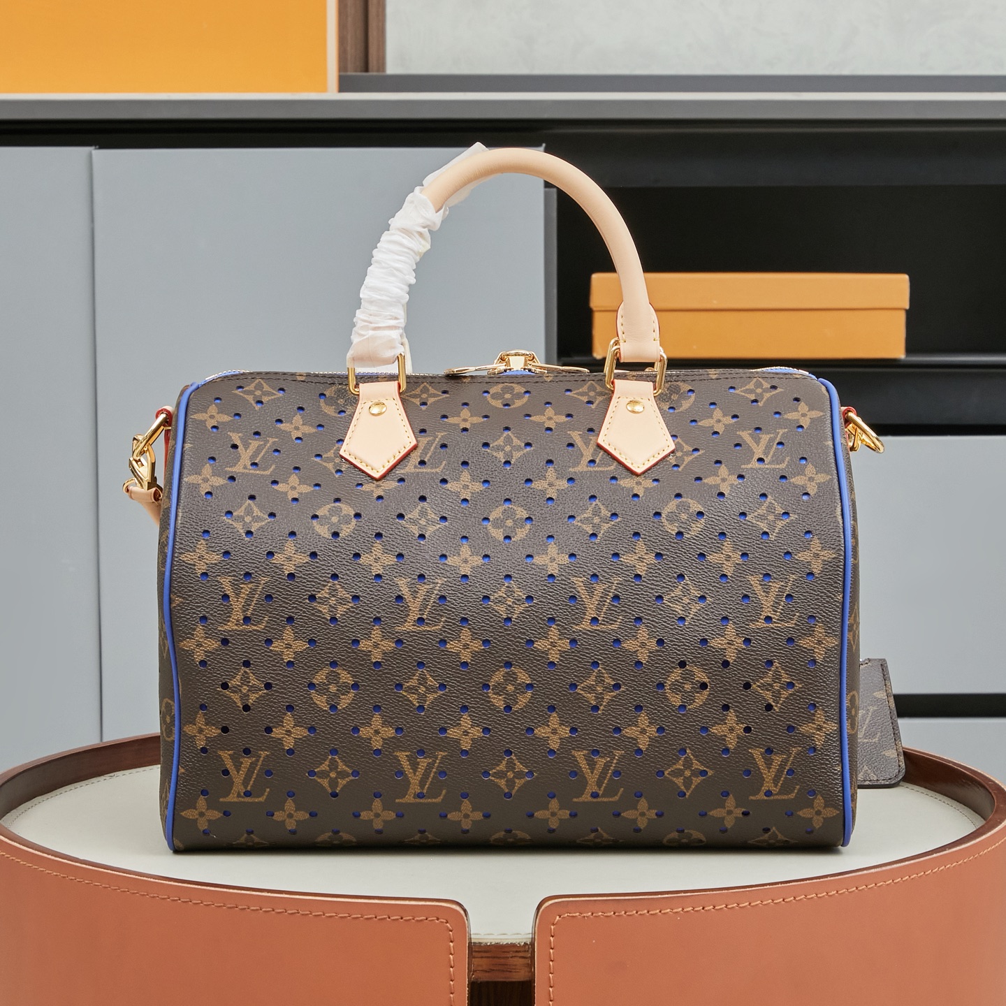 Louis Vuitton Speedy Soft 30 Handbag in Blue Monogram Perfo Canvas - Image 3