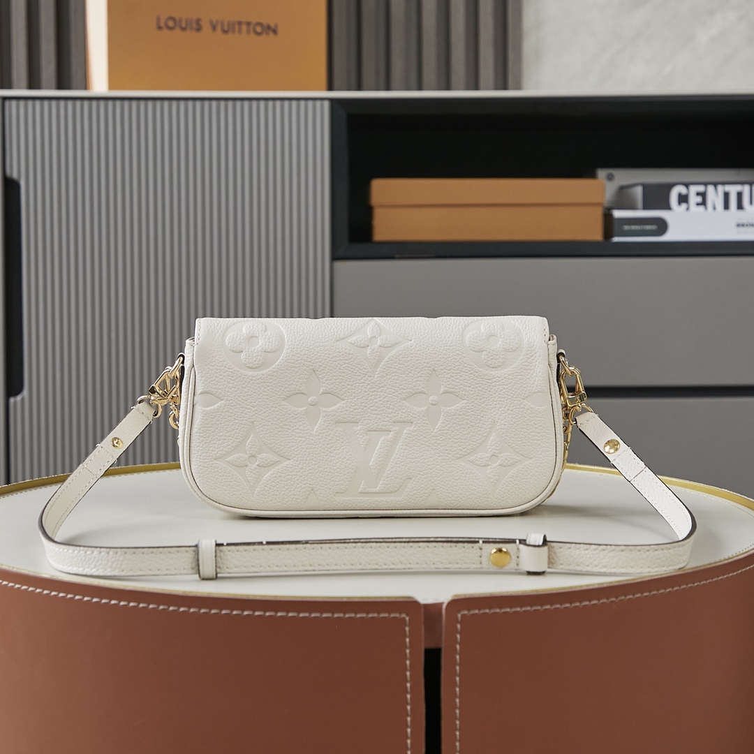 Louis Vuitton Wallet on Chain Ivy - Image 3