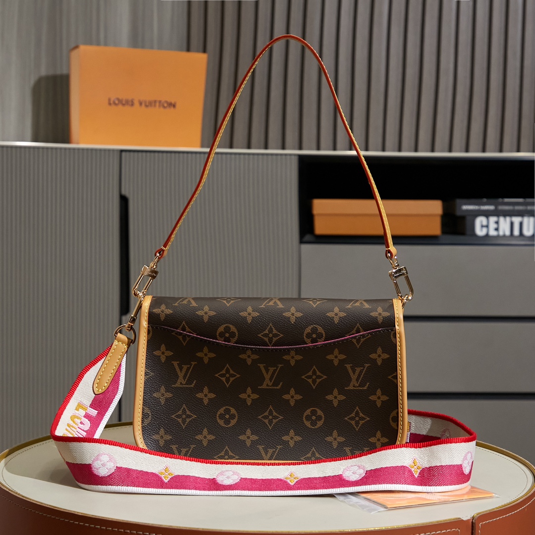 Louis Vuitton Diane Bag M45985 - Image 3